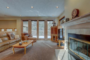 18 Hickory Home View of Pines